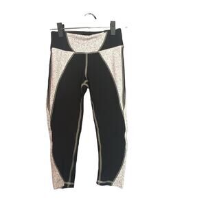 Zobha Ava Black White Speckled Athletic Stretch Capri Leggings Women’s XS